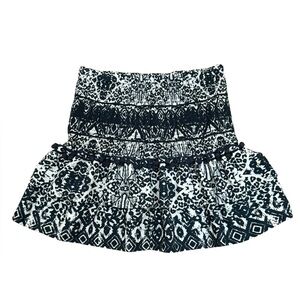 Zara Black and White Geometric Tube Top